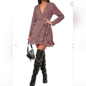 Missguided, leopard- print wrap dress US 6, nwt